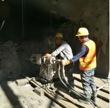 长顺水下抗分散灌浆料特点 水下不分散注浆料介绍